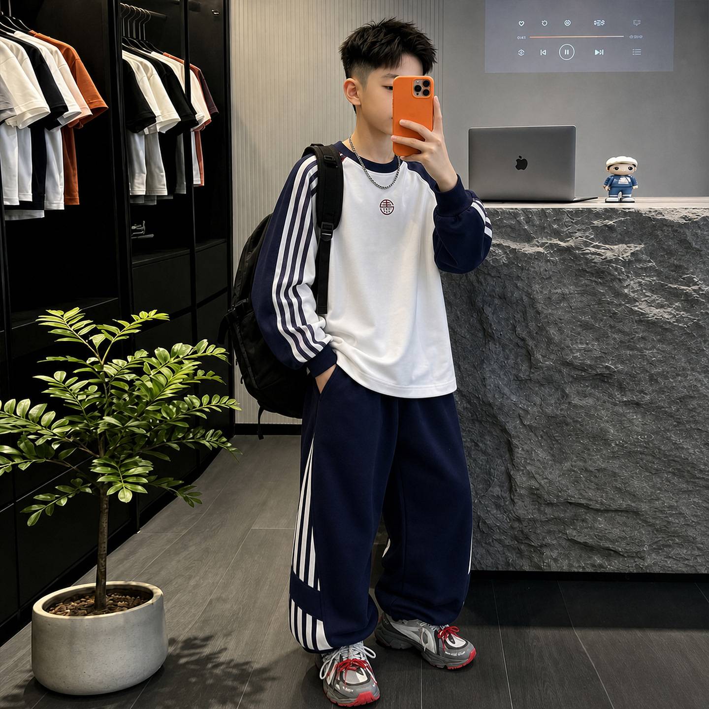 官方正品儿童装男童秋装卫衣套装2026新款春秋款中大童运动秋季酷