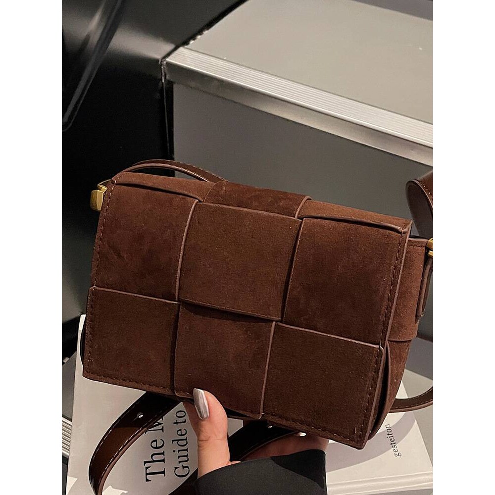 官方正品2026春季新款时尚简约纯色小方包通勤高颜值小众单肩斜挎