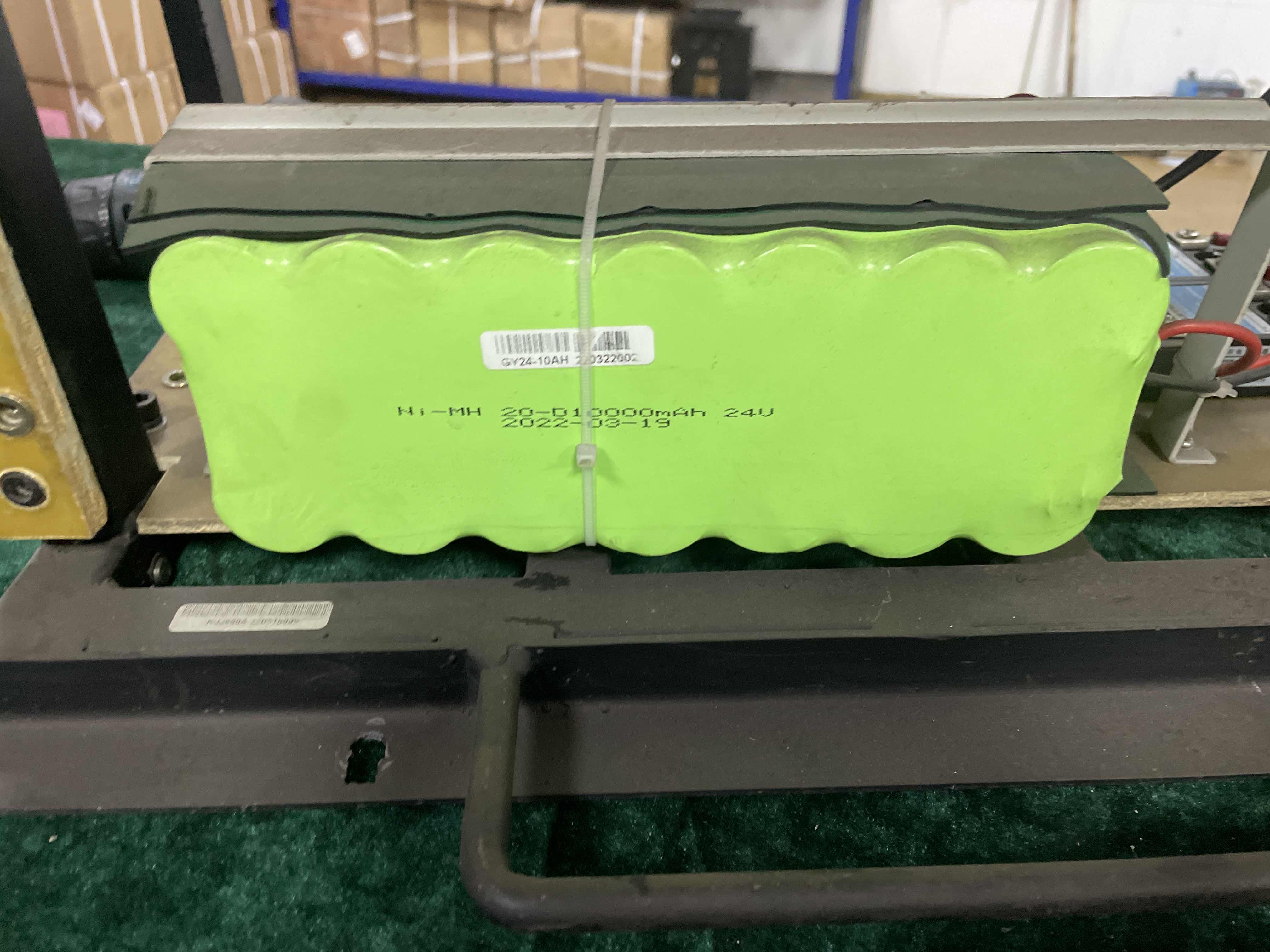 环网交换机电池 1号 NI-MH 24V 输出电压:24V 电池容量：15000mAh