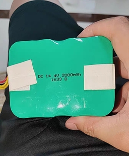 福玛特扫地机电池 YZ-Q2 fm-0 yz-q1 FM-R330 ER-302G(S) 雅致Q2S