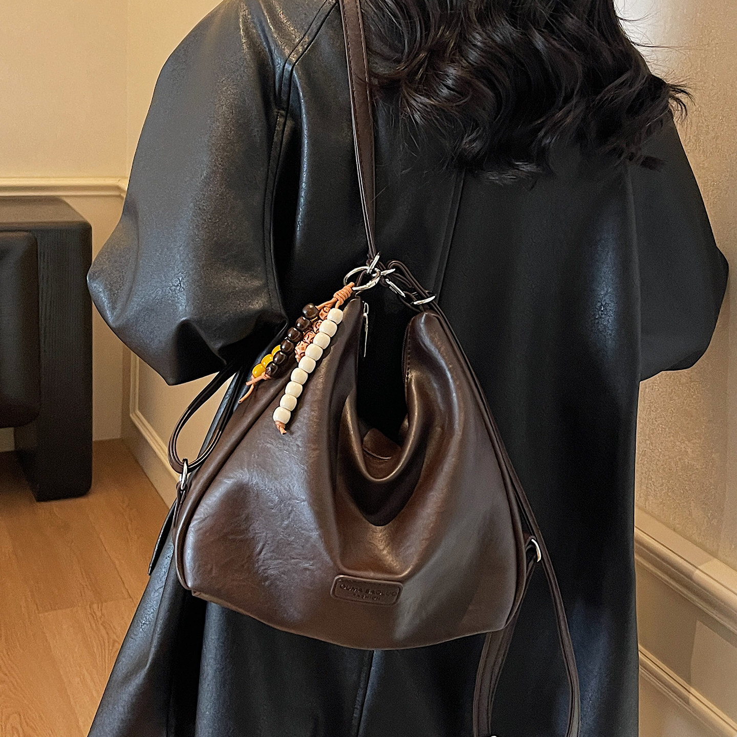 复古托特包包女2025新款冬时尚大容量单肩斜挎包多功能爆款双肩包