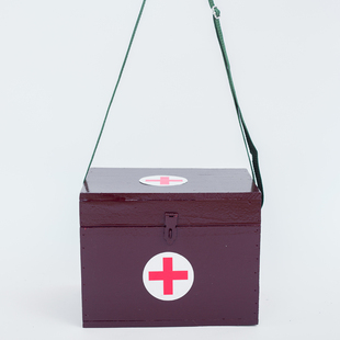 影视舞台木质步枪三八大盖红军八路军驳壳枪手枪医药箱弹药箱道具