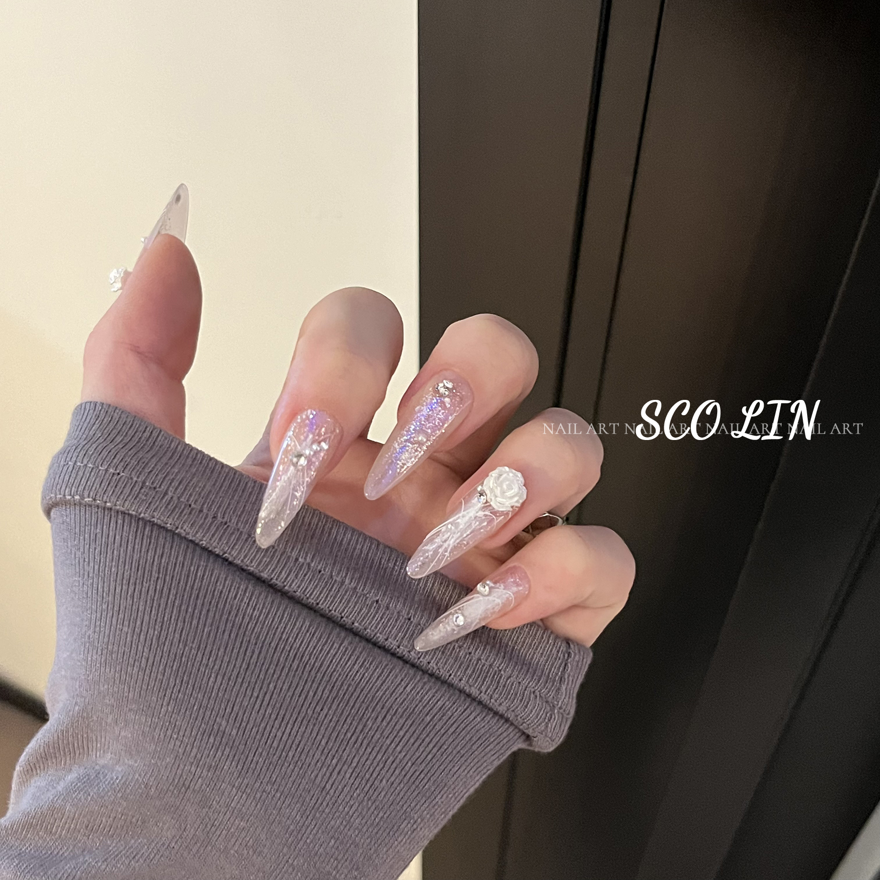 ScoLin私人定制穿戴甲雪莲