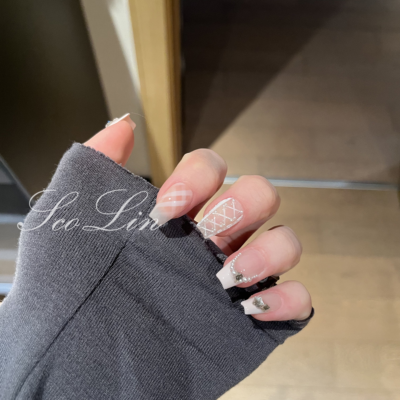 ScoLin【甜心日记】手工定制穿戴甲 施华洛东洲 少女粉 短梯美甲