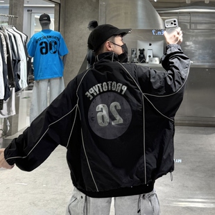 潮牌春夏冲锋衣外套男国潮结构字母印花夜光宽松青年帅气防晒衣潮