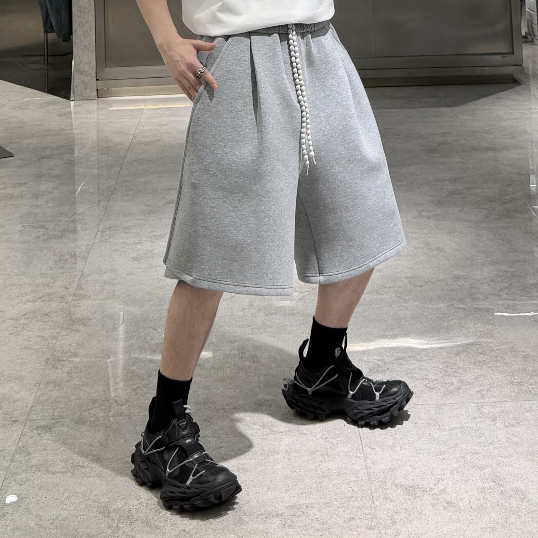 潮牌夏季纯色短裤男ins韩版立体剪裁垂感宽松青年百搭运动五分裤