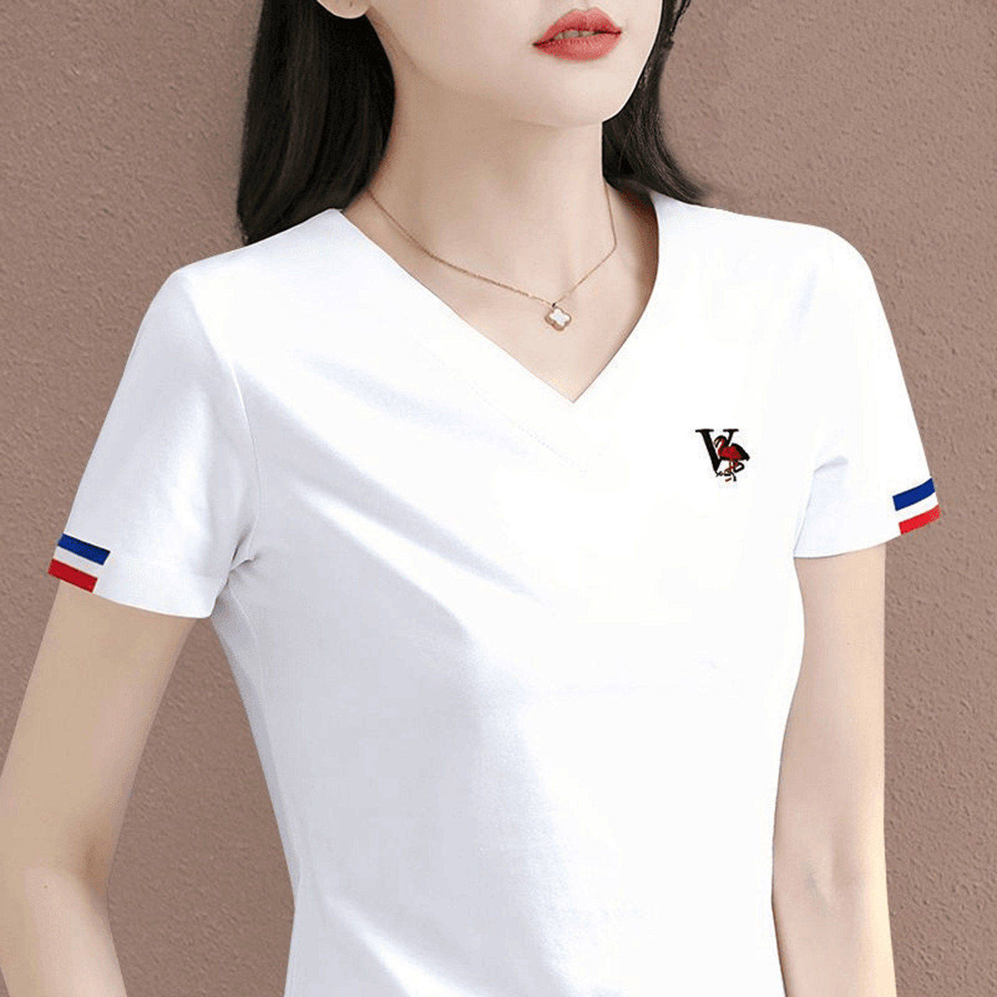 玟若精品女装2026夏季新款纯棉正肩V领短袖T恤女士白色时尚打底a4