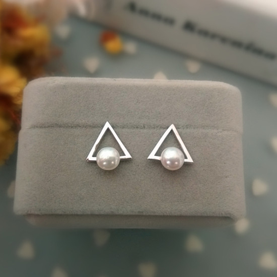 925纯银耳钉女日韩森系甜美三角形耳钉天然淡水珍珠耳钉饰品,饰品/流行首饰/时尚饰品新,耳钉,淘宝优惠券,粉丝福利购,淘宝优惠卷