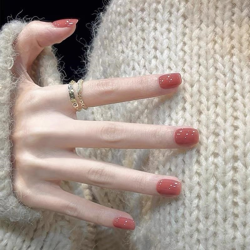 高级短款2025新款美甲玫瑰海岸纯手工穿戴甲定制款纯色乌梅裸显白