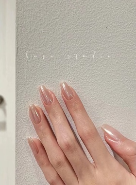 Hailey海莉同款欧美气质裸粉色月光珍珠极光穿戴甲纯手工光疗婚甲