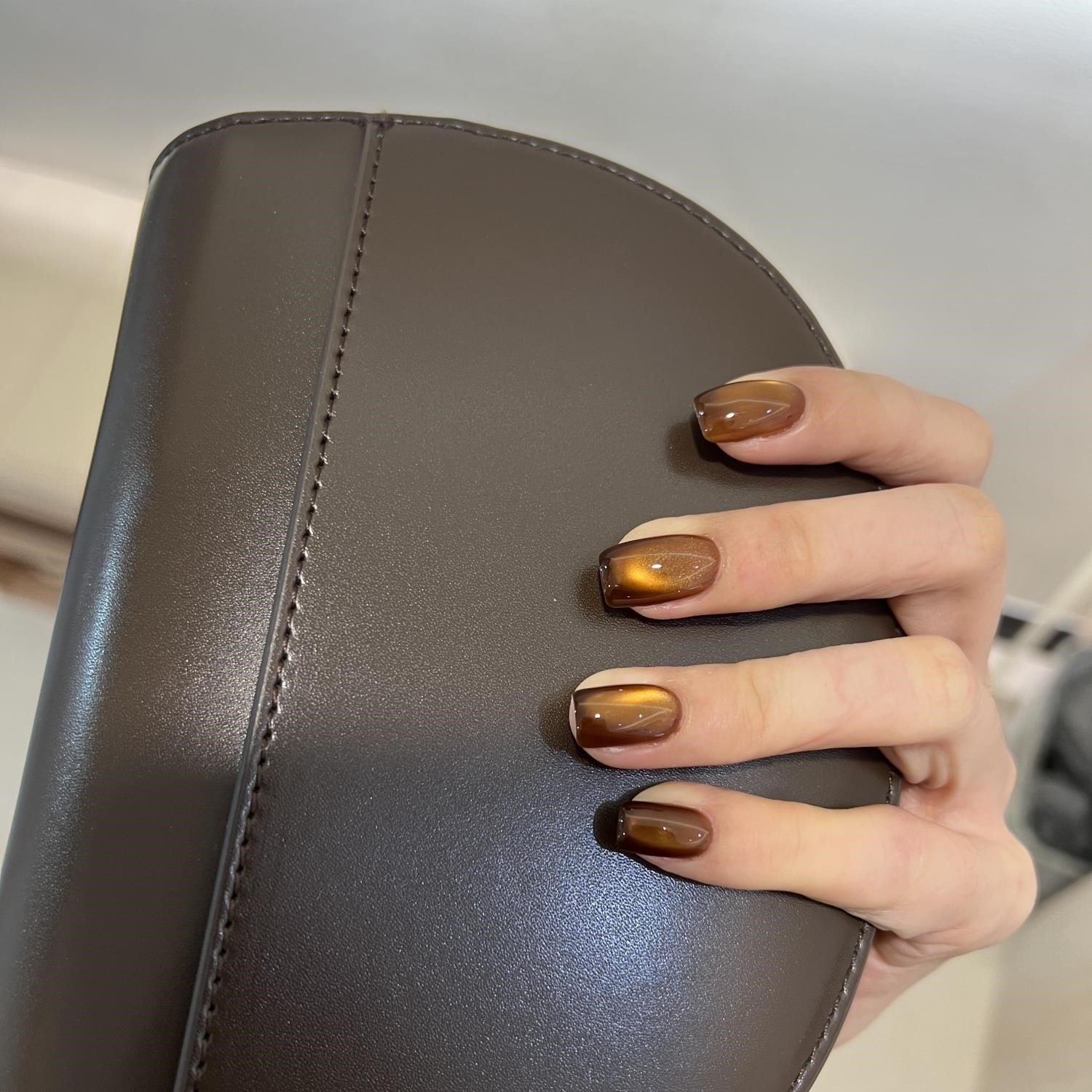 美拉德秋冬金棕玻璃感猫眼秋冬美甲焦糖琥珀棕手工穿戴甲复古显白,彩妆/香水/美妆工具,穿戴甲/甲片,淘宝优惠券,粉丝福利购,淘宝优惠卷