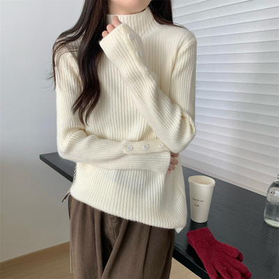 哺乳上衣加厚半高领袖扣内搭毛衣