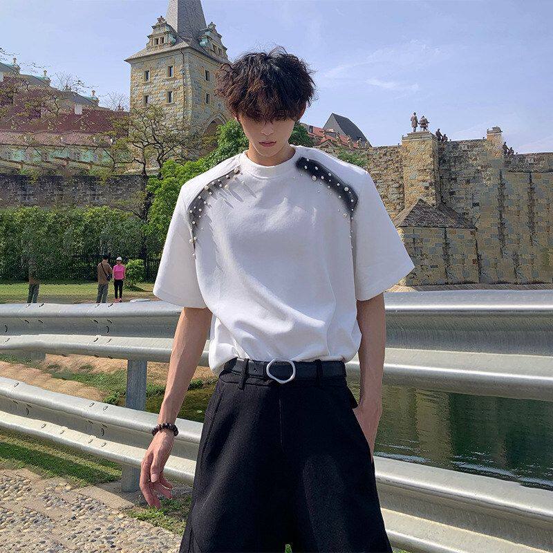 垫肩潮男纯色新款T恤休闲上衣小众喷绘夏季短袖高级感设计感钉珠