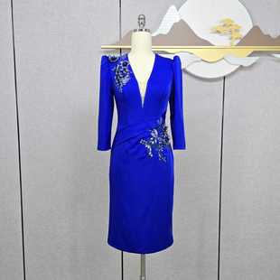 24新款简约气质小礼服晚会活动主持裙短款礼服 V领国风包臀连衣裙