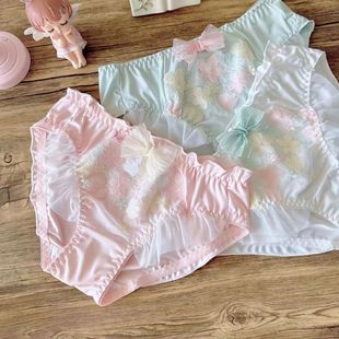 日系小清新三色刺繡牛奶絲荷葉公主學(xué)生中腰三角少女可愛女士內(nèi)褲