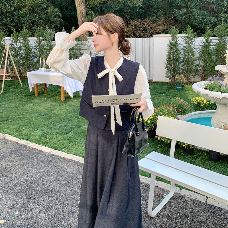 小香风马甲半身裙套装女2025春秋季新款高级感花边衬衫气质三件套图片