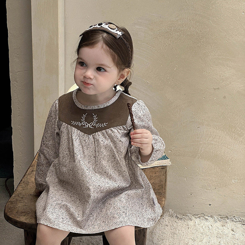 宝宝碎花连衣裙2026秋季新款婴儿薄款小童长袖衣服女童公主裙 a类