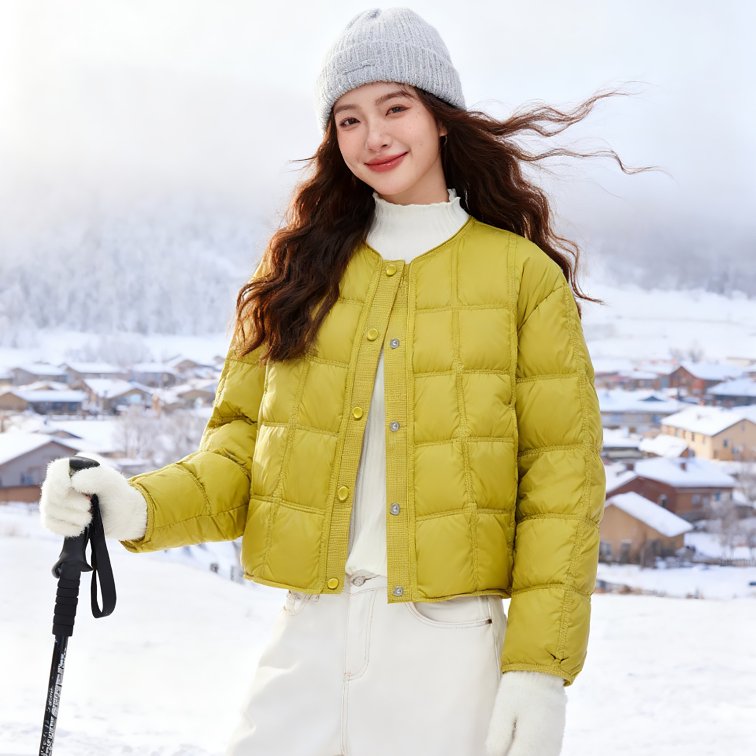 2025秋冬新款无领内搭轻薄羽绒服女短款豆腐块单排扣百搭宽松外套