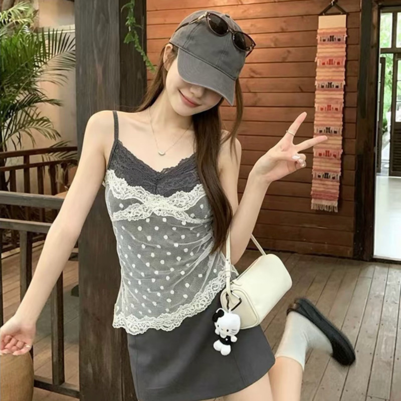 设计感假两件撞色吊带背心女装波点蕾丝花边无袖上衣