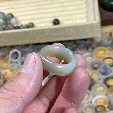 和田玉糖白玉籽料卡18随型戒指古风跑环玉环项链挂饰文玩珠串配饰