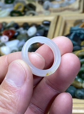 和田玉白玉洒金皮籽料卡18随型戒指古风跑环玉环文玩珠串挂饰尾戒