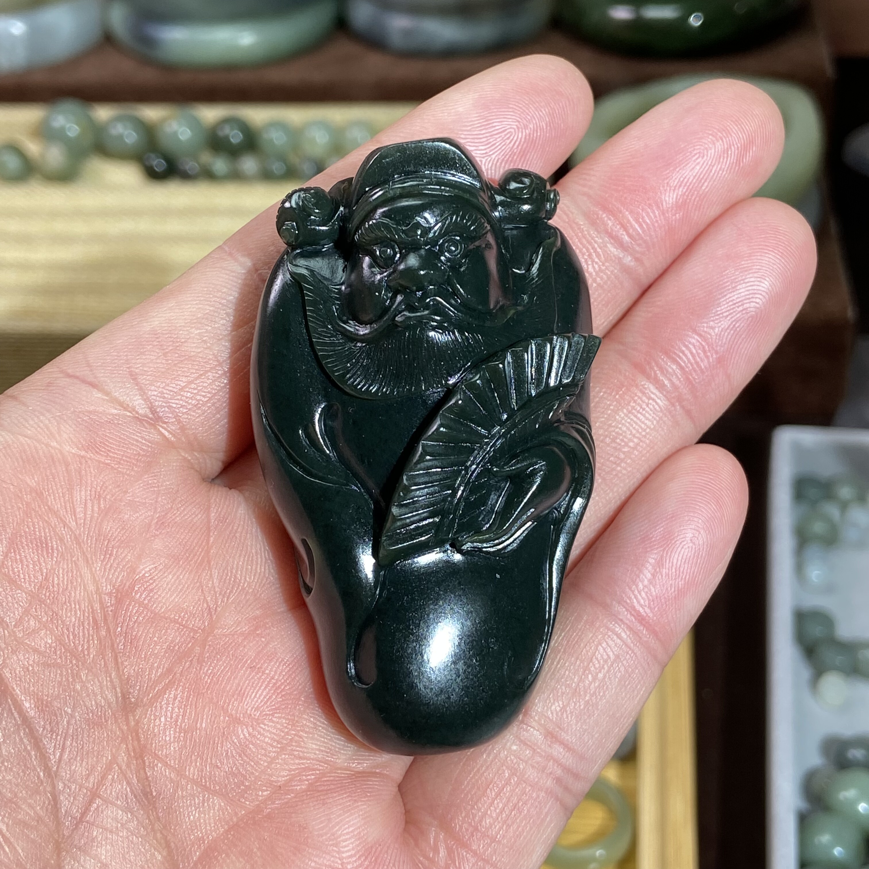 和田玉籽料青玉独籽纳福星君手把件手工雕刻老工艺复古风钟馗挂件