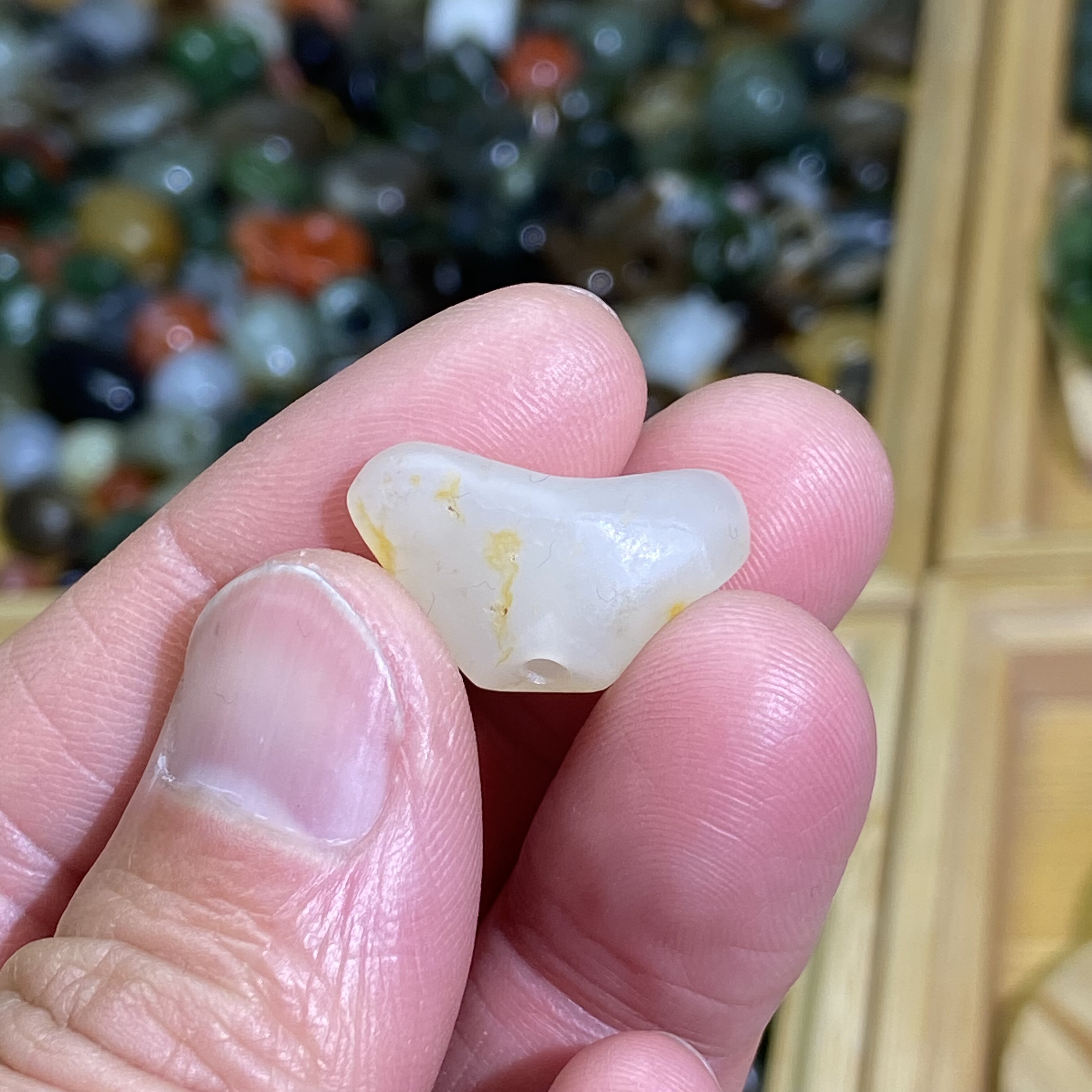 和田玉白玉籽料洒金皮随型小元宝配饰老光工艺复古风藏式多宝挂饰