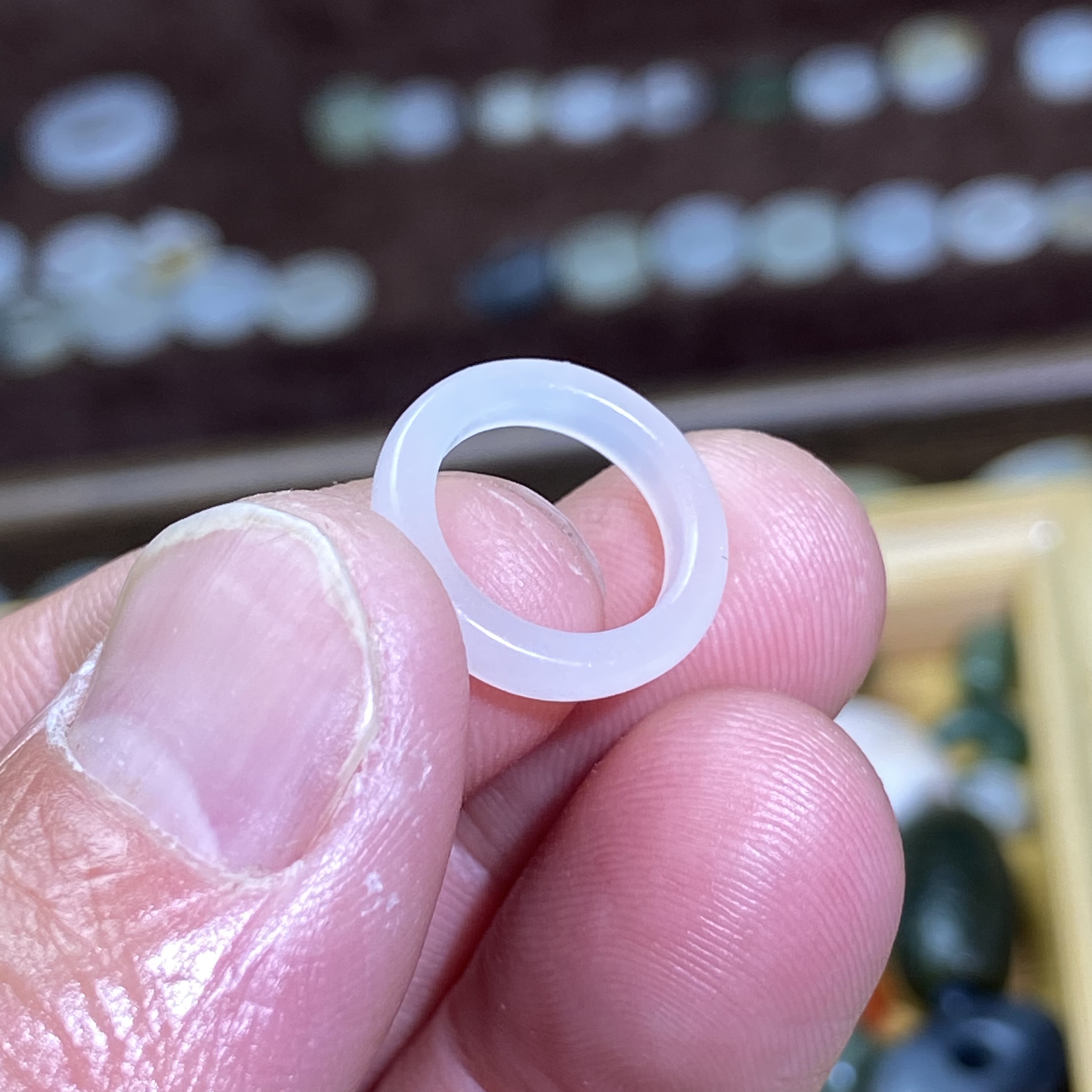 和田玉白玉籽料卡11随型跑环细条古风玉环文玩珠串挂饰项链跑圈