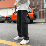 黑色