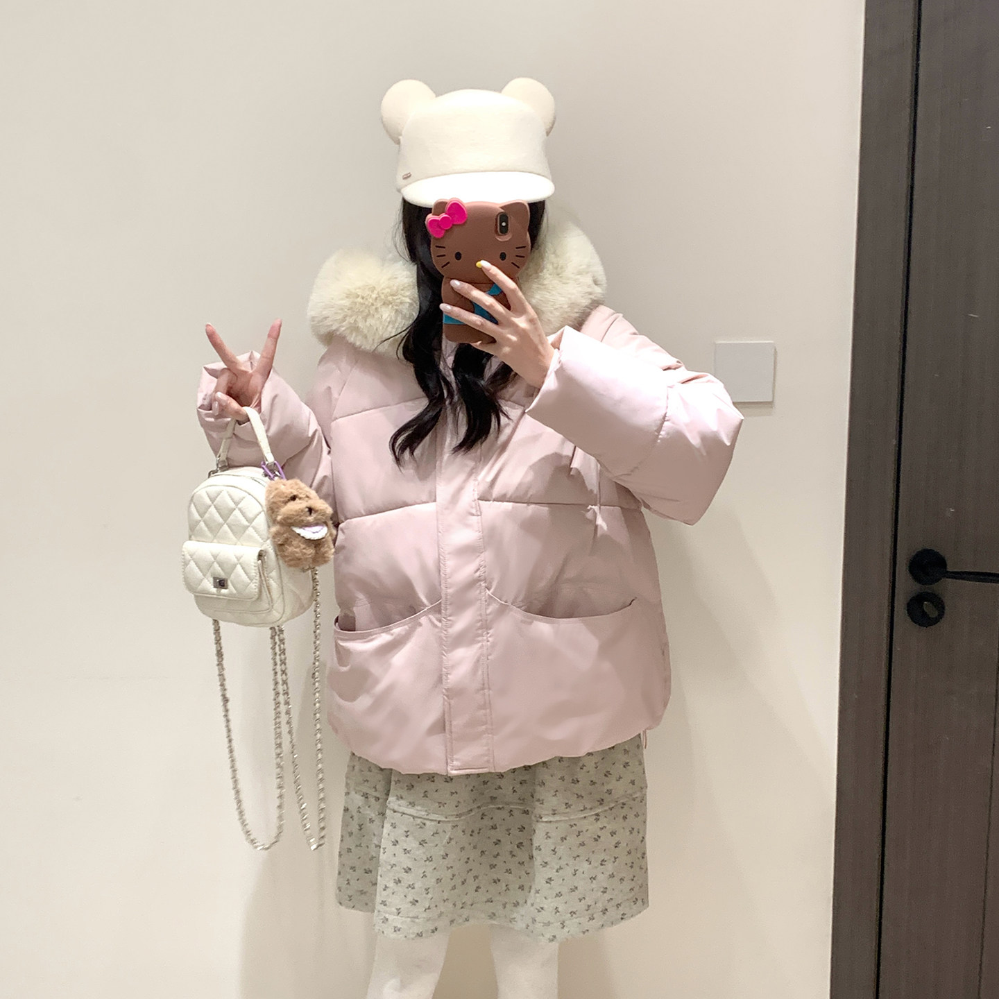 冬季女短款加厚保暖甜美棉服