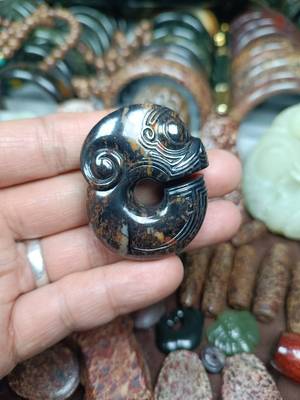 西藏药王石仿古龙