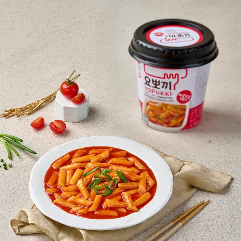 进口韩国优波奇炒年糕条速食韩式辣炒即食冲泡方便桶小吃零食部队