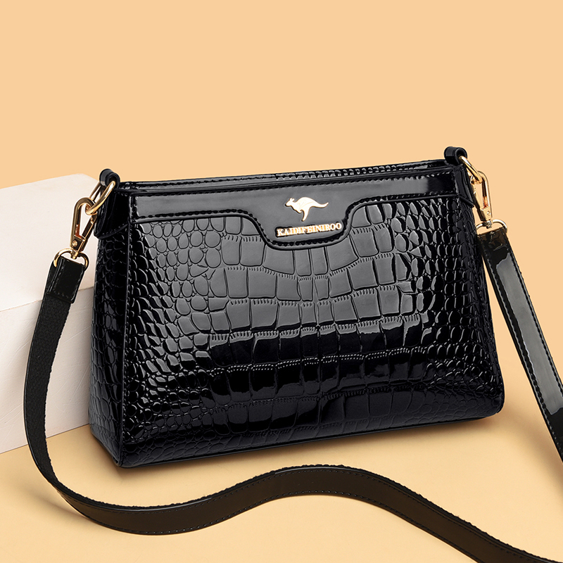 真皮牛皮鳄鱼纹小方包