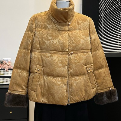 妈妈装新中式国风立领羽绒服冬季新款2025高贵毛领拼接白鸭绒外套