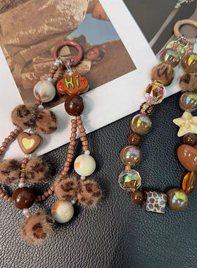 49ins挂绳串珠短款爱心豹纹方块钥匙扣包包链条挂件手机通用挂链