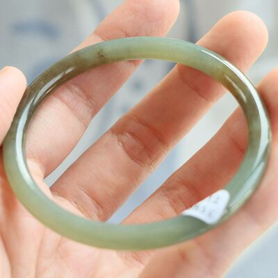 保真天然和田玉手镯56圈口证号1282085且末蓝青糖色 新疆料圆条