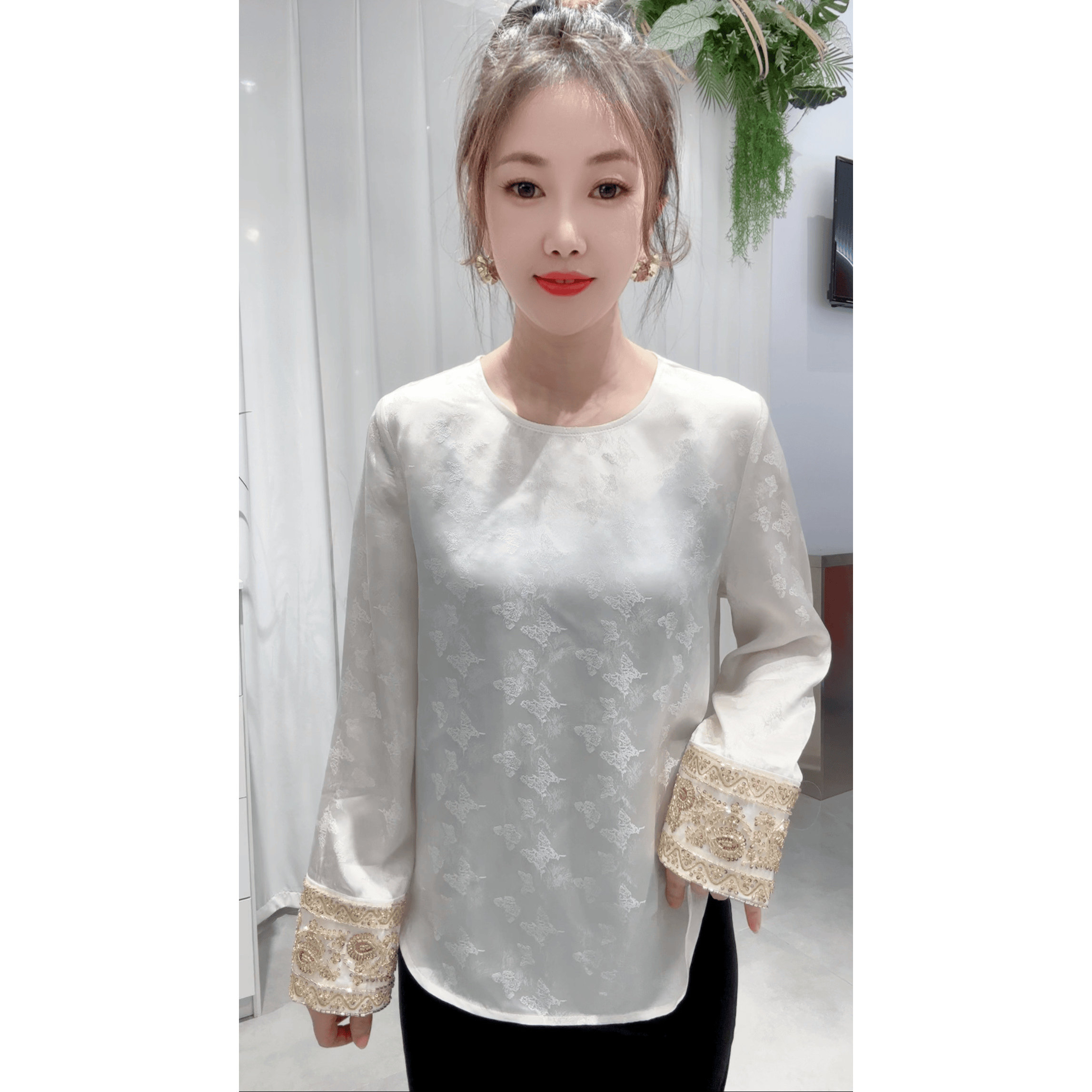 新中式国风重工刺绣亮片袖衬衫女2026春季新款复古百搭提花上衣潮,女装/女士精品,T恤,淘宝优惠券,粉丝福利购,淘宝优惠卷