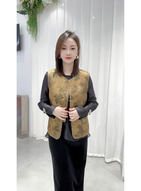 新中式国风镶钻设计黄色提花马甲女盘扣无袖背心外搭坎肩马夹秋装