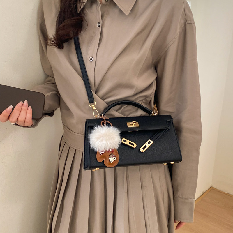 高级感红色小包包女2026新款时尚百搭斜挎包超火手提小方包婚包,箱包皮具/热销女包/男包,通用款女包,淘宝优惠券,粉丝福利购,淘宝优惠卷