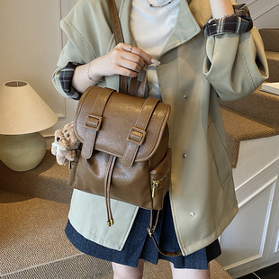 休闲复古大容量女式双肩包2025新款通勤百搭后背包旅行包学生书包