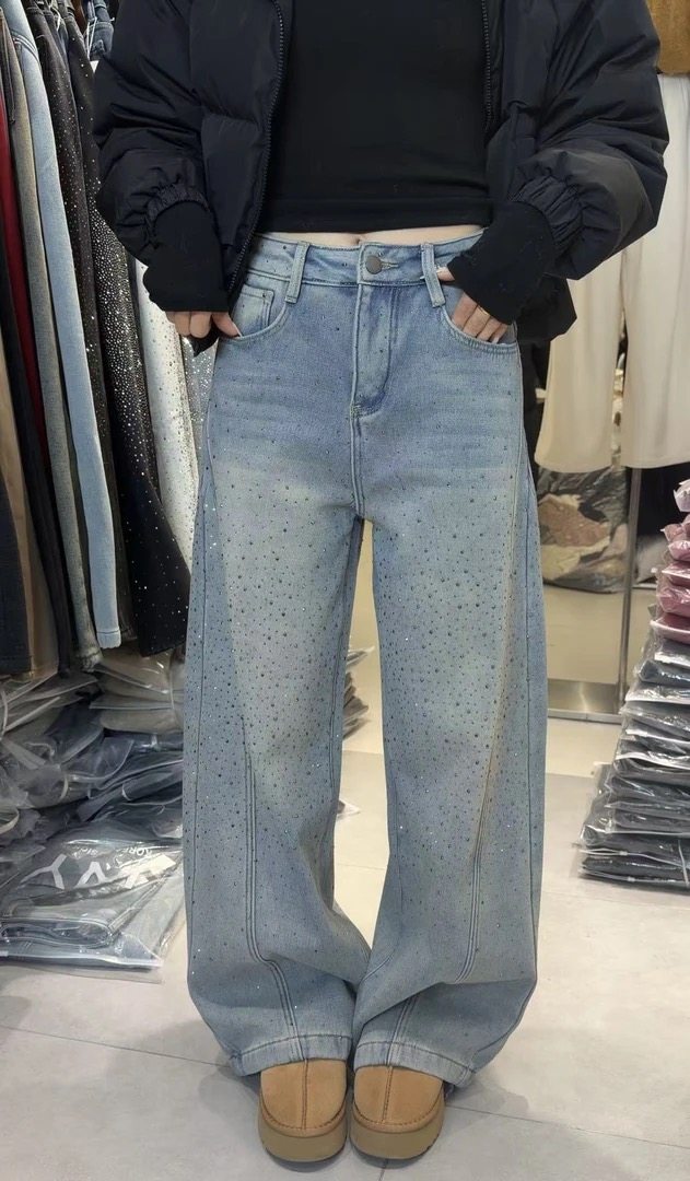 潮尚重亮钻牛仔裤女阔腿裤宽松2026冬季新款加绒高腰显瘦长裤子
