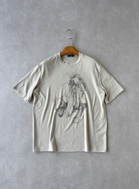 H1c 影马*手绘印花竹节肌理混纺松弛正肩短袖 春夏轻薄/软糯高弹