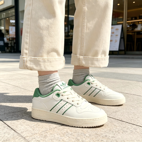 adidas originals皮革绒面革百搭舒适简约低帮板鞋女款白绿IF6259