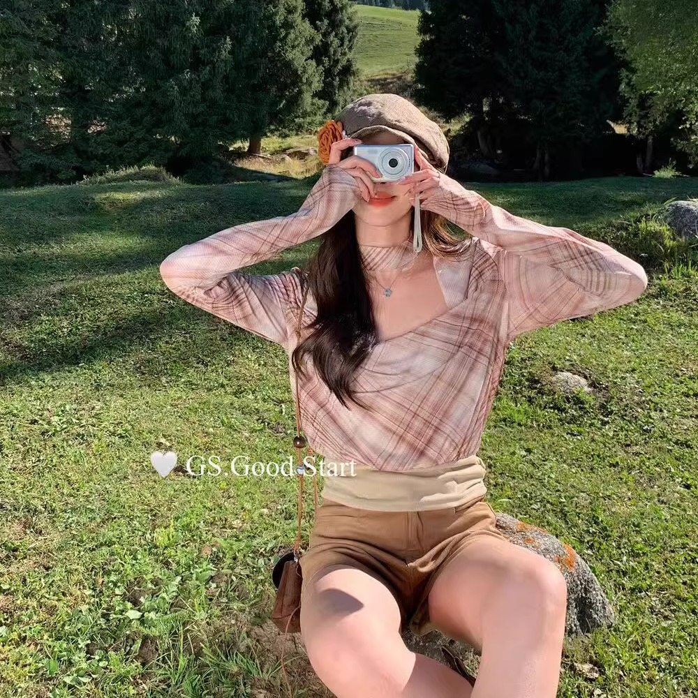 格子feel荡领辣妹风假两件撞色