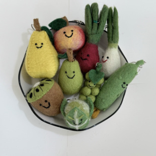 尼泊尔羊毛毡手工diy高颜值网红搞笑蔬菜钥匙扣挂件吊坠卡通可爱