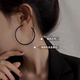 设计感黑色大耳环圈圈耳环2024年新款 潮韩国网红气质耳圈纯银耳钉