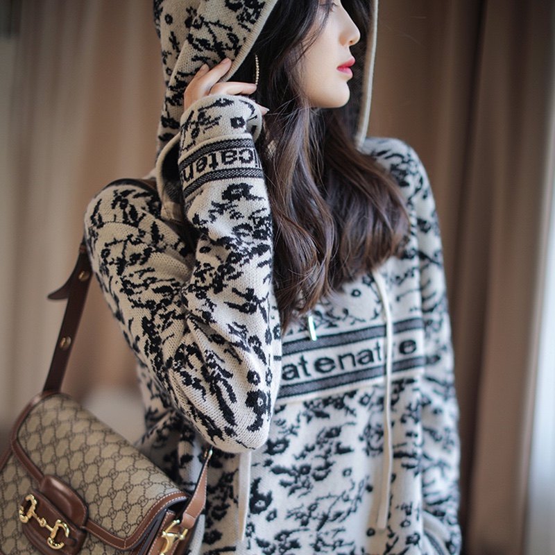 卫衣女2025春秋新款高阶提花色宽松显瘦连帽毛衣拉链上衣124615,女装/女士精品,大码内搭,淘宝优惠券,粉丝福利购,淘宝优惠卷