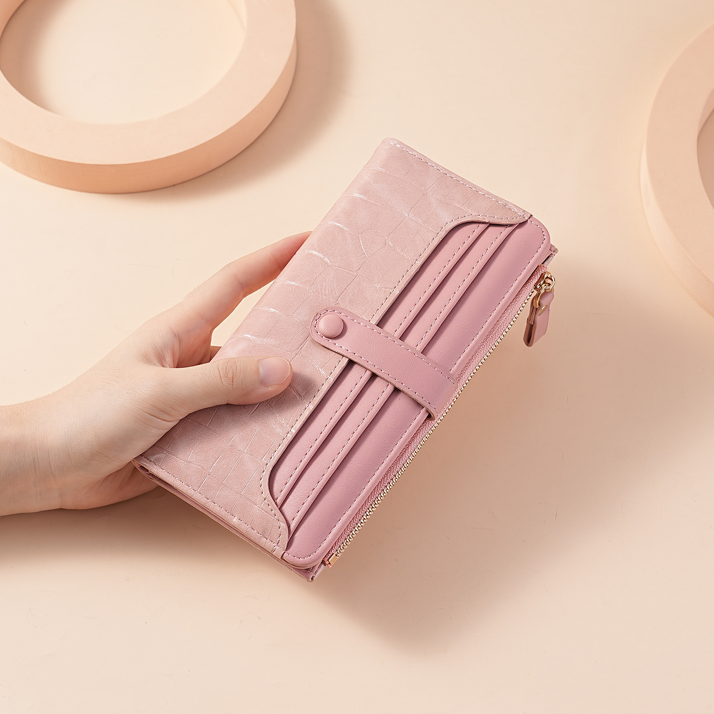 新款鳄鱼纹拉链多卡位钱包