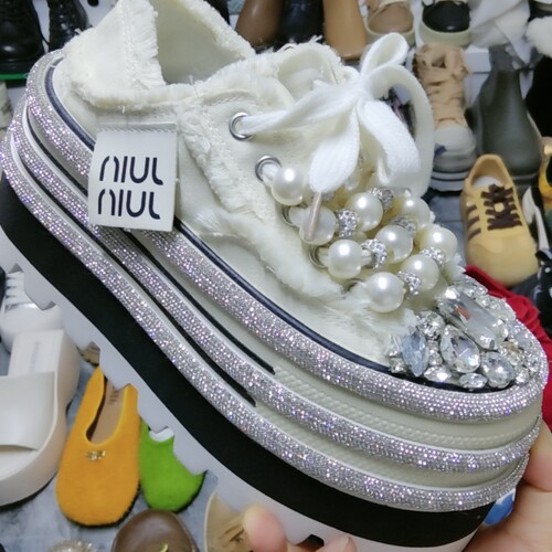 孤品35码不退换样板微瑕松糕底水钻厚底帆布鞋百搭时尚重工女鞋潮