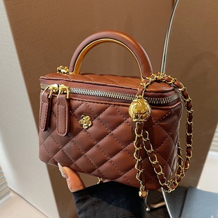 小C&K高级感小包包女式2025新款菱格潮气质斜挎单肩手提盒子